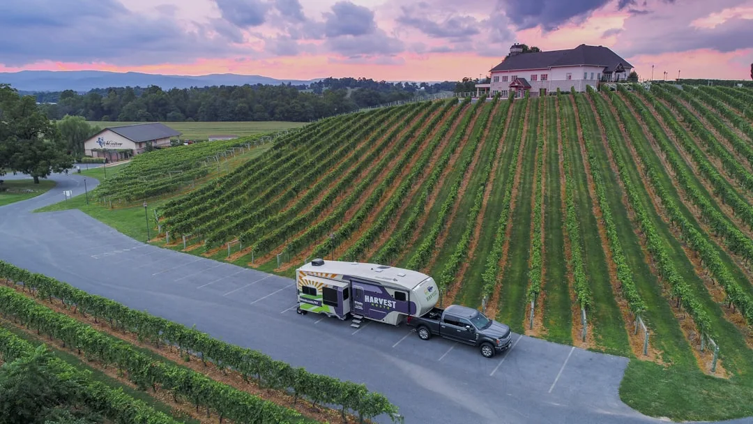 Fifth Wheels Guide: Luxury Towing for Families