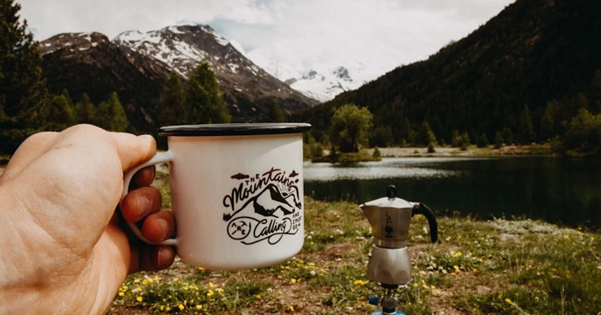Essential RV Gear Checklist for First-Time Renters